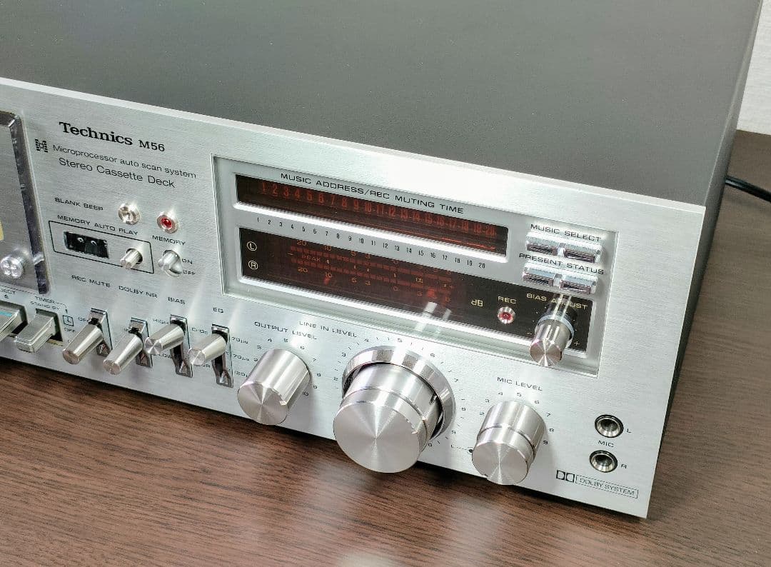 テクニクス Technics RS-M56 カセットデッキ（美品・音質良好）
