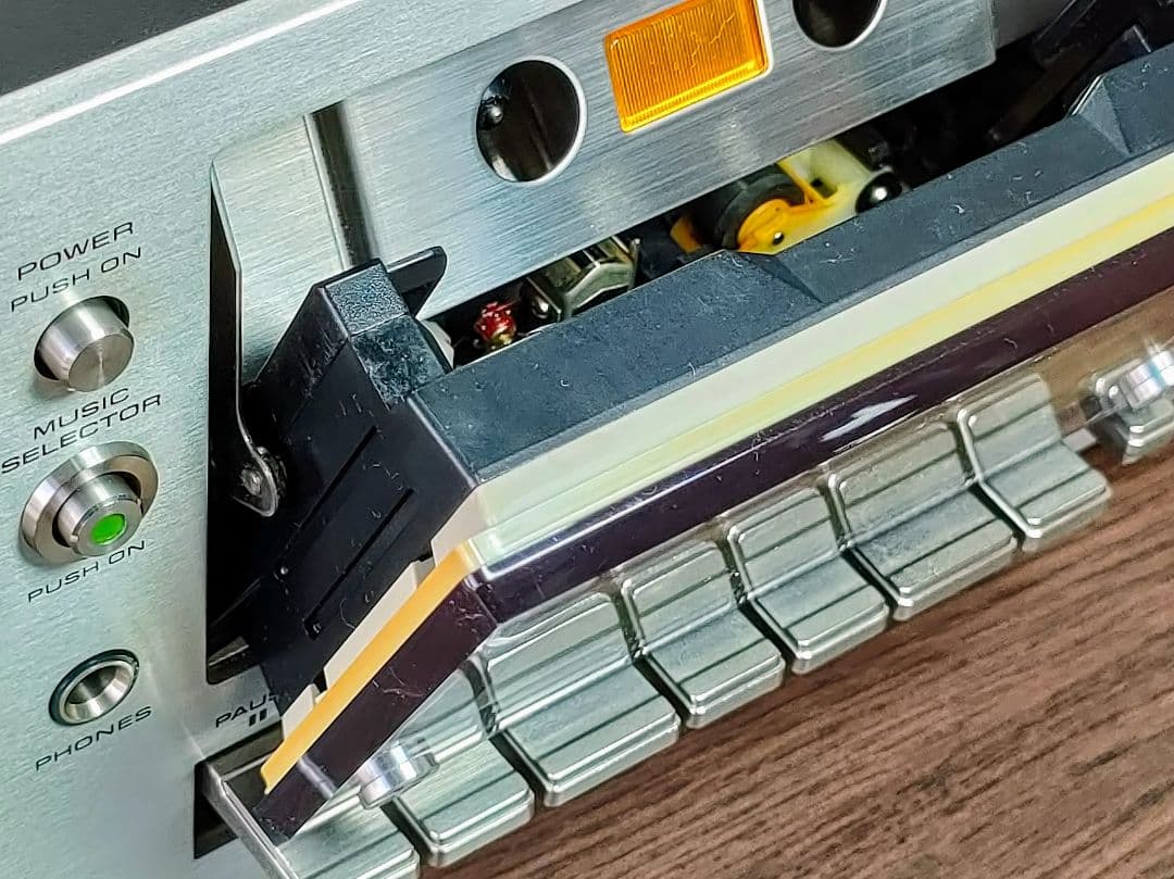 テクニクス Technics RS-M56 カセットデッキ（美品・音質良好）