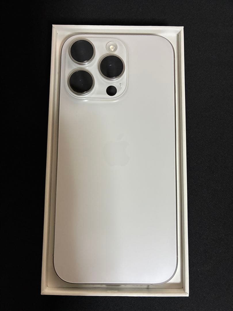 荒*川様 iPhone 16 Pro 1TB ホワイト 100% SIMフリー