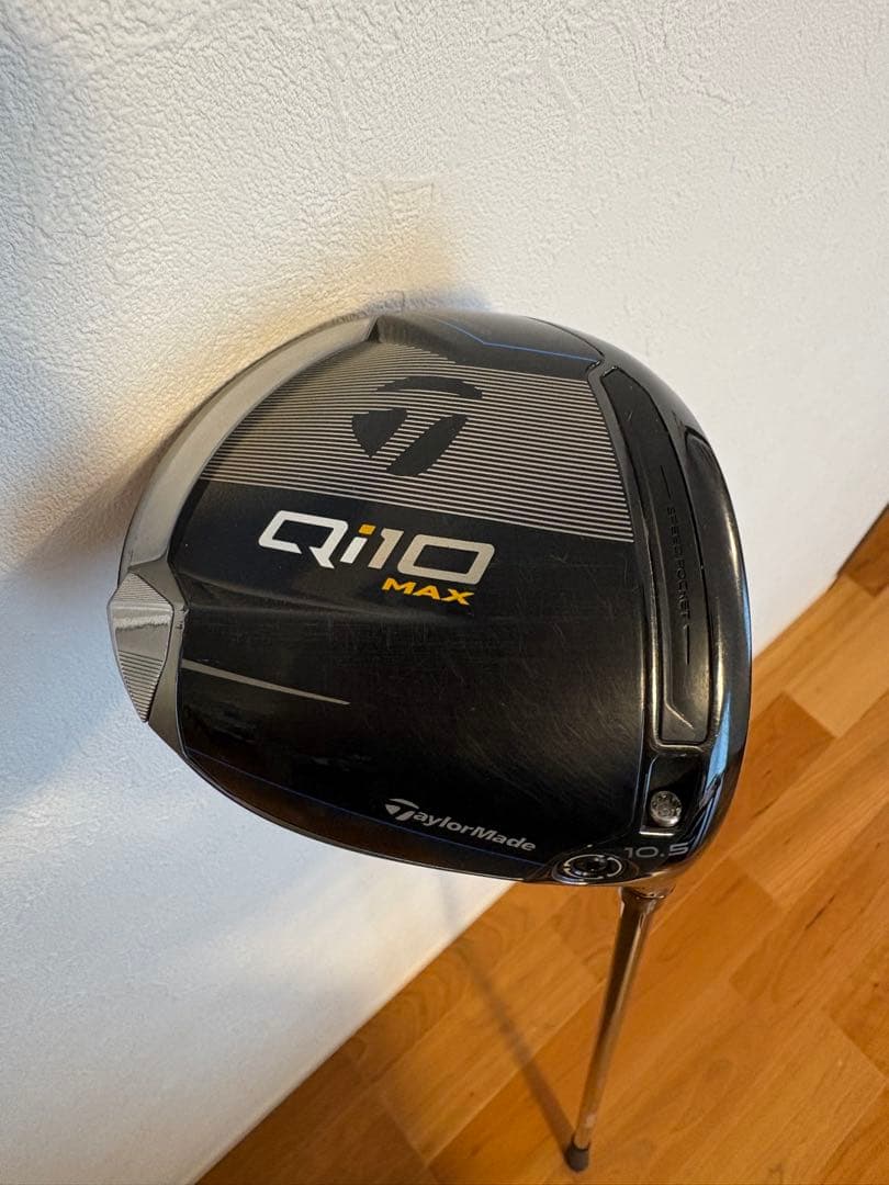 テーラーメイド　QI10MAXドライバー　10.5度　ヘッドカバー付き