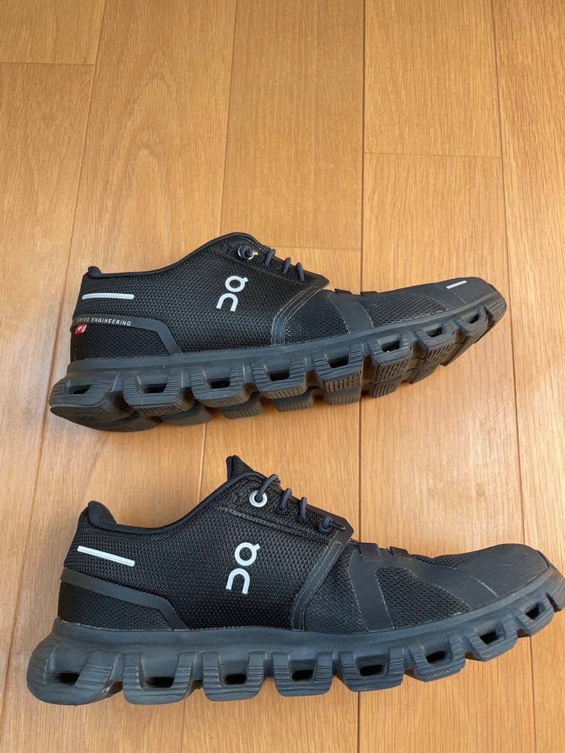 on トレイルランニングシューズ ブラック　24.5