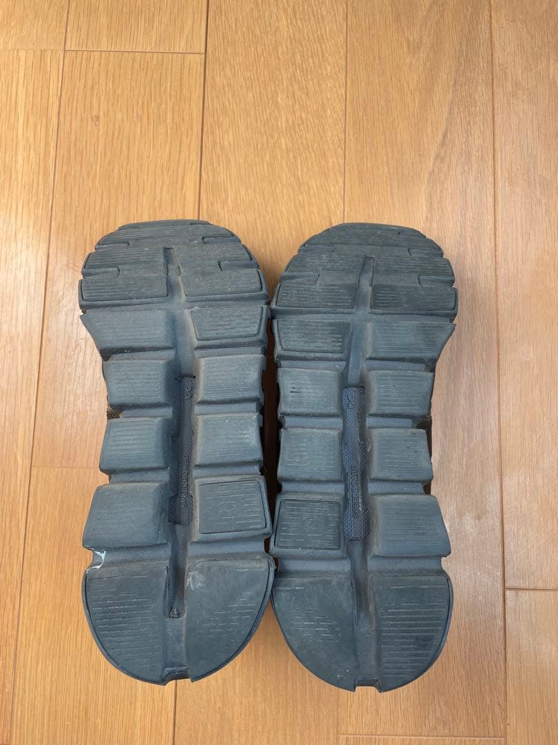 on トレイルランニングシューズ ブラック　24.5