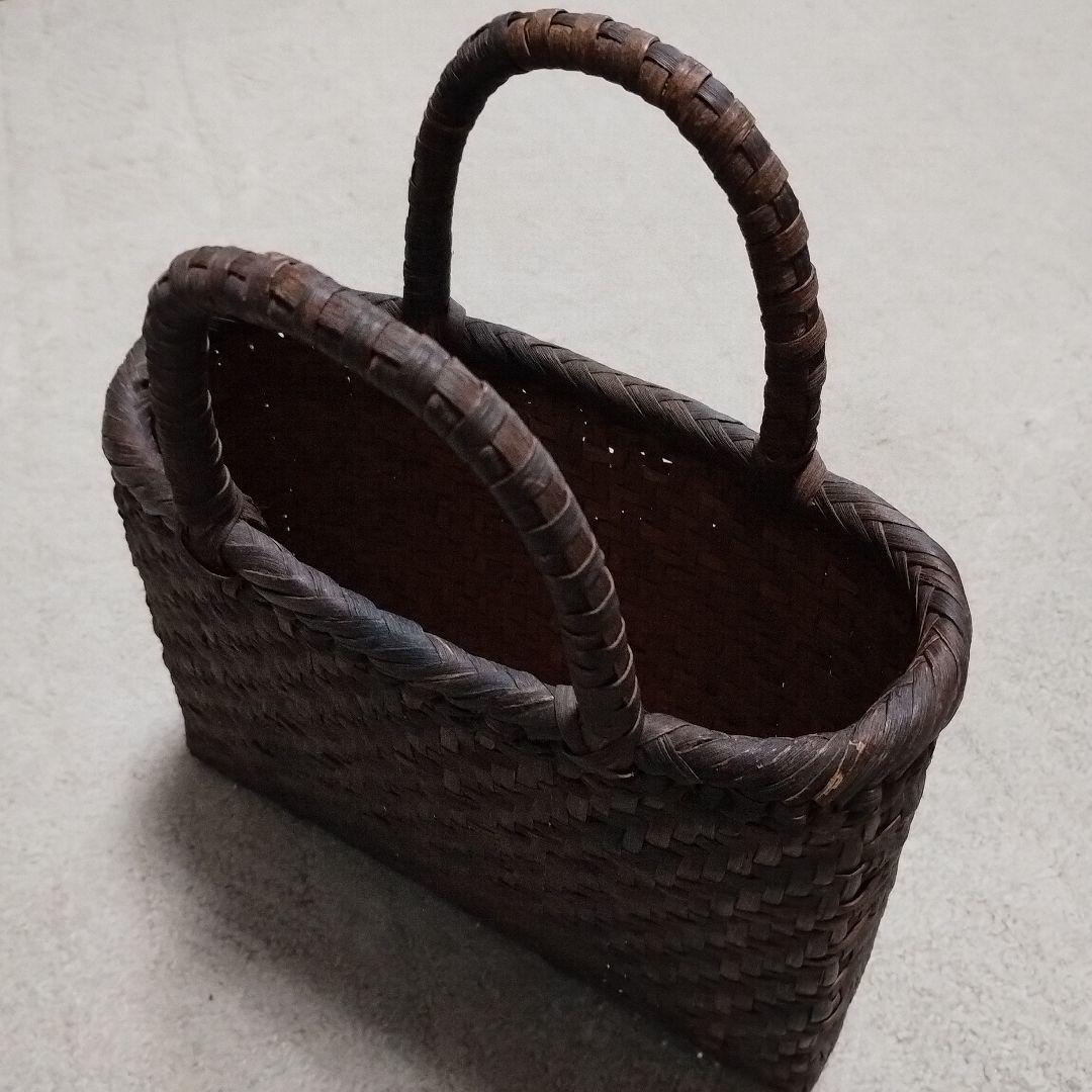 山葡萄の編み籠バッグ スクエア型