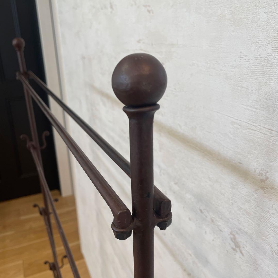 レア！キャトルセゾン　アイアン　ハンガーラック　ブラウン　タオルハンガー