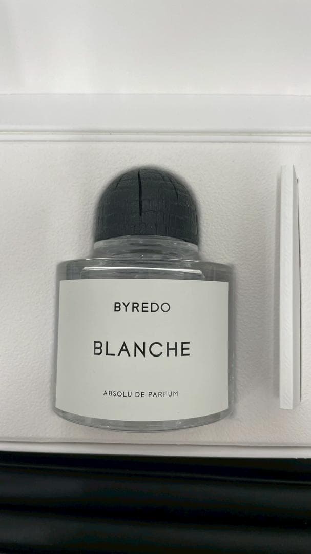 ボディミスト BYREDO BLANCHE ABSOLU DE PARFUM