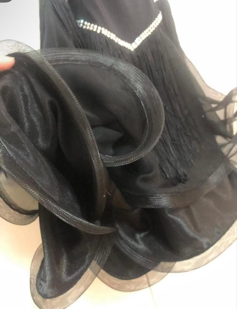 ブラックダンスドレス ハイネック フレアスカート　黒　ラテン