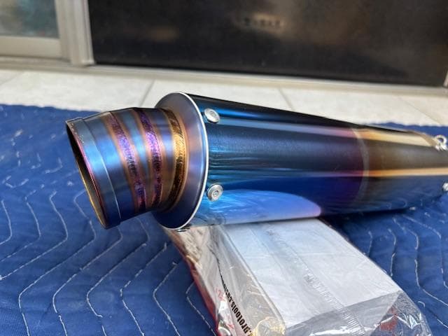 MAVERICK　マーベリック　マフラー　サイレンサーMV8T30-3PH