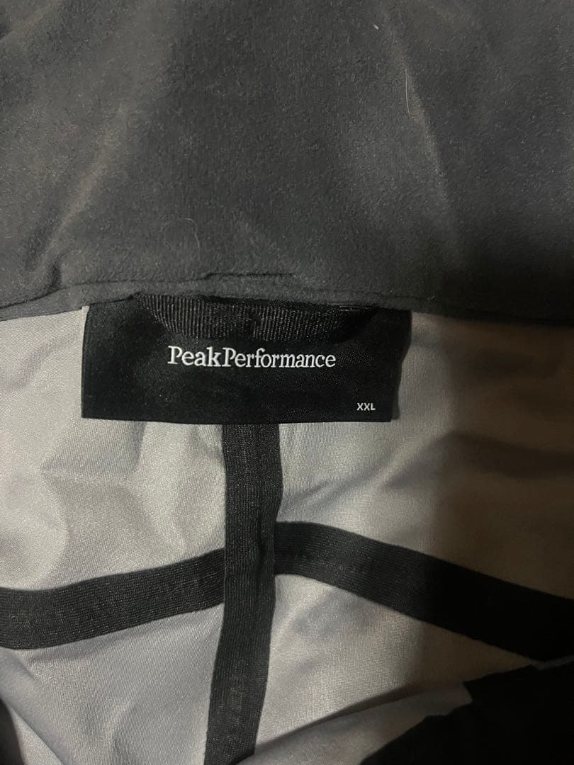 ナ*ン様 Peak Performance ブラックスキーウェア XXL