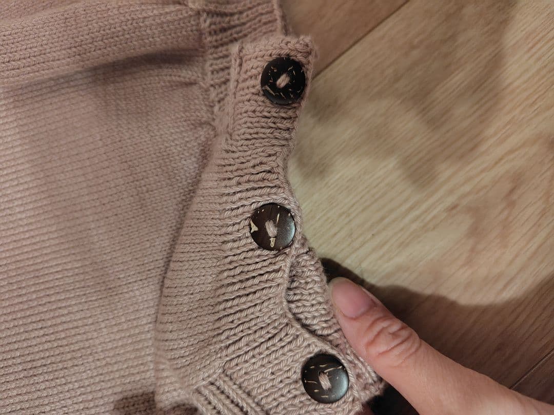 Shirley bredal刺繍ロンパースとベレー帽セット