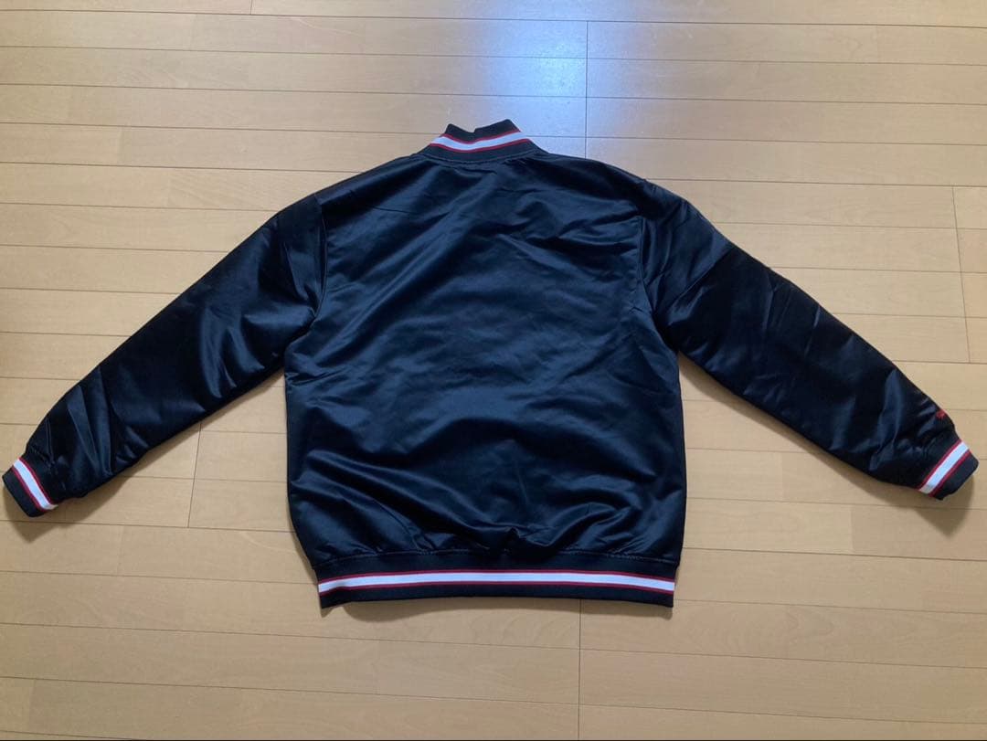 新品 Mitchell & Ness スタジャン XLサイズ　76ers