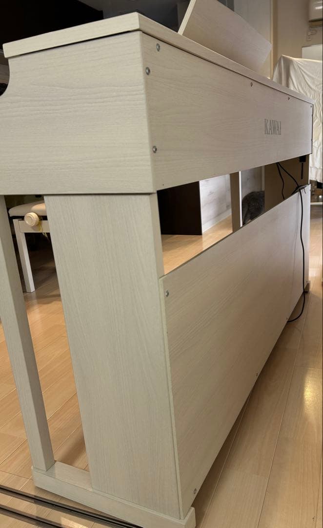 【美品】愛知県内送料込みの場合も有★ KAWAI 電子ピアノ（おまけ付き）