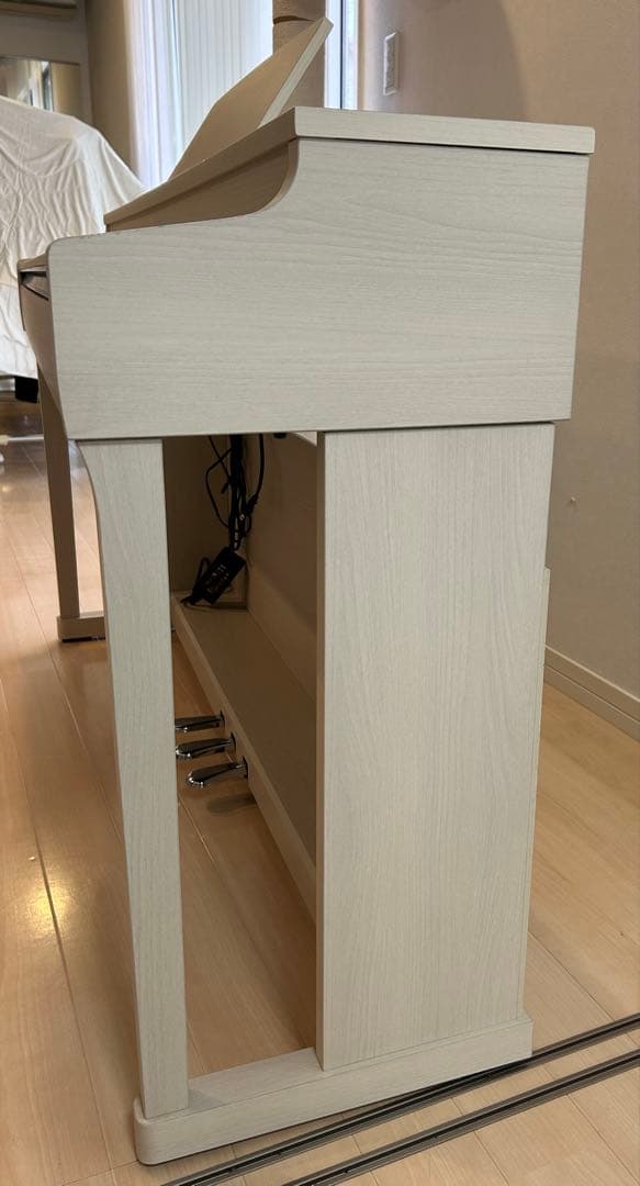 【美品】愛知県内送料込みの場合も有★ KAWAI 電子ピアノ（おまけ付き）