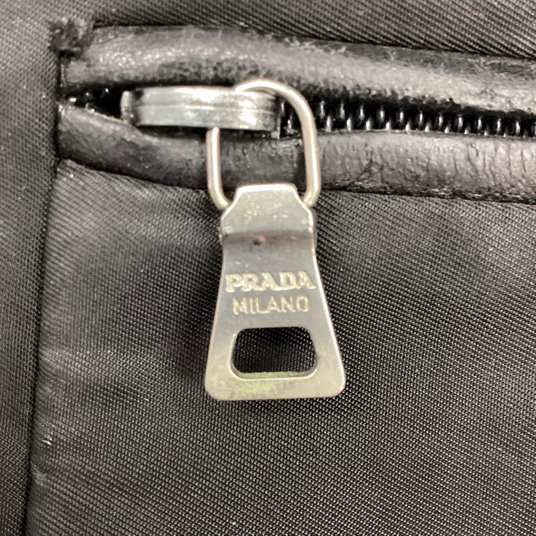 【PRADA】トライアングルプレート★ナイロントート★NERO【プラダ】