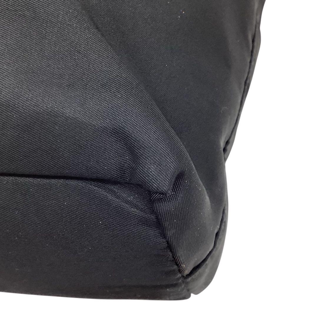 【PRADA】トライアングルプレート★ナイロントート★NERO【プラダ】