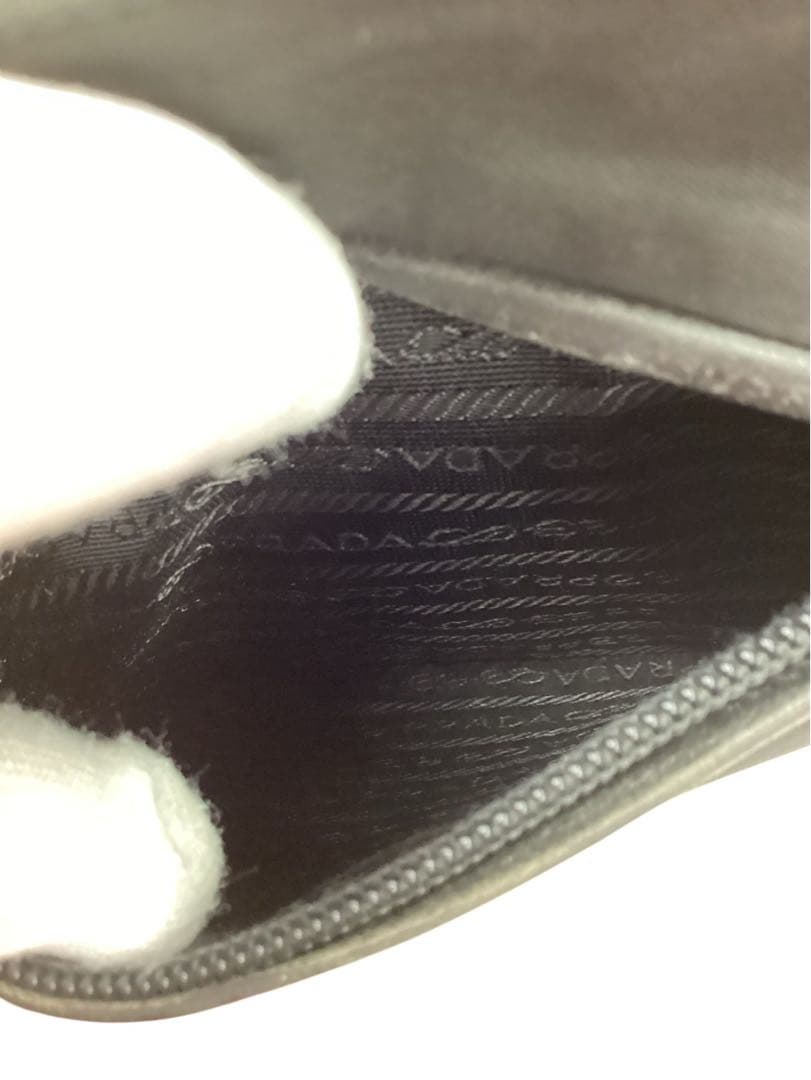 【PRADA】トライアングルプレート★ナイロントート★NERO【プラダ】