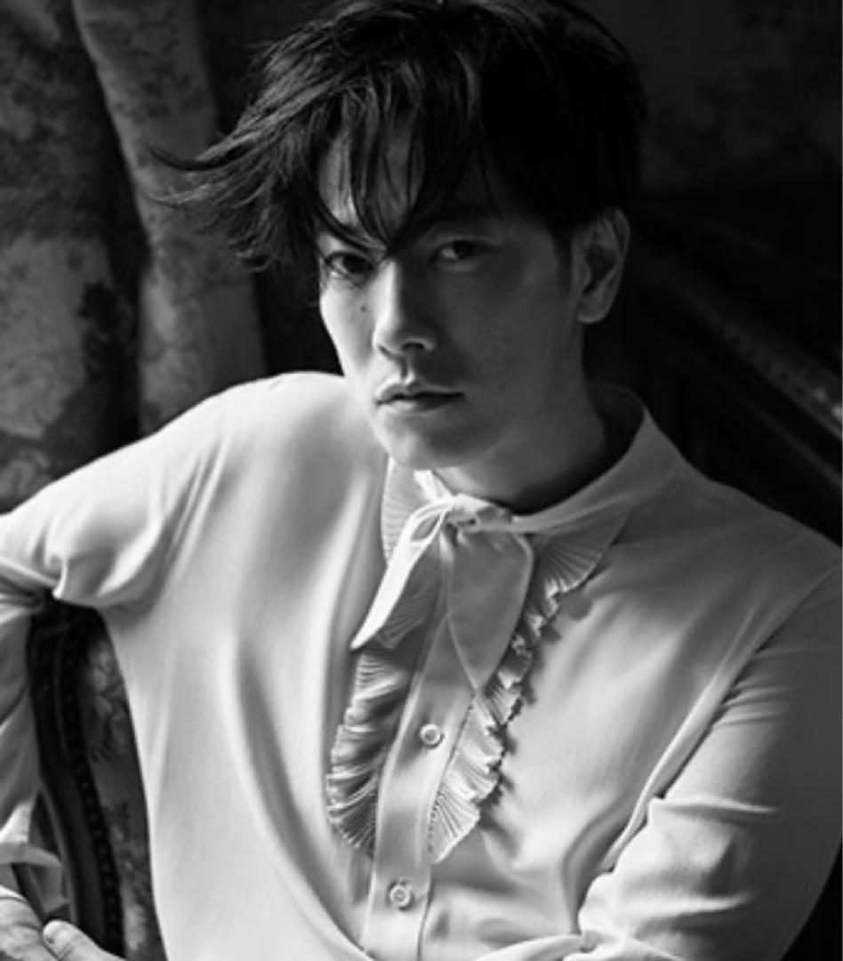 佐藤健　写真集　「Beyond」