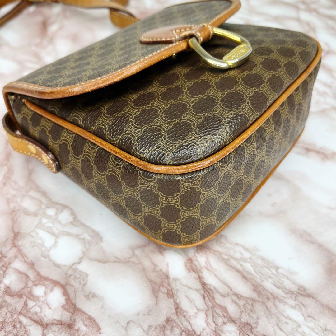【極美品】CELINE ブラウンレザーショルダーバッグ90