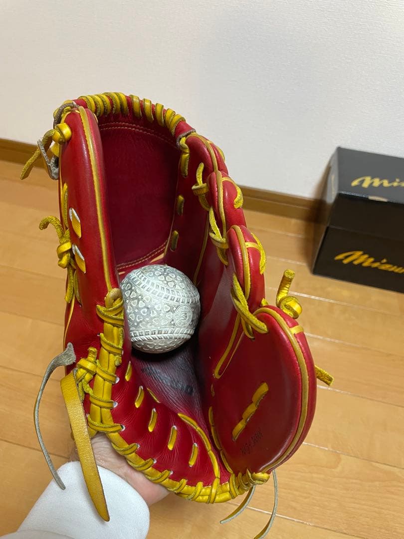 s*a様 ミズノプロ　軟式オーダーグローブ レッド/イエロー