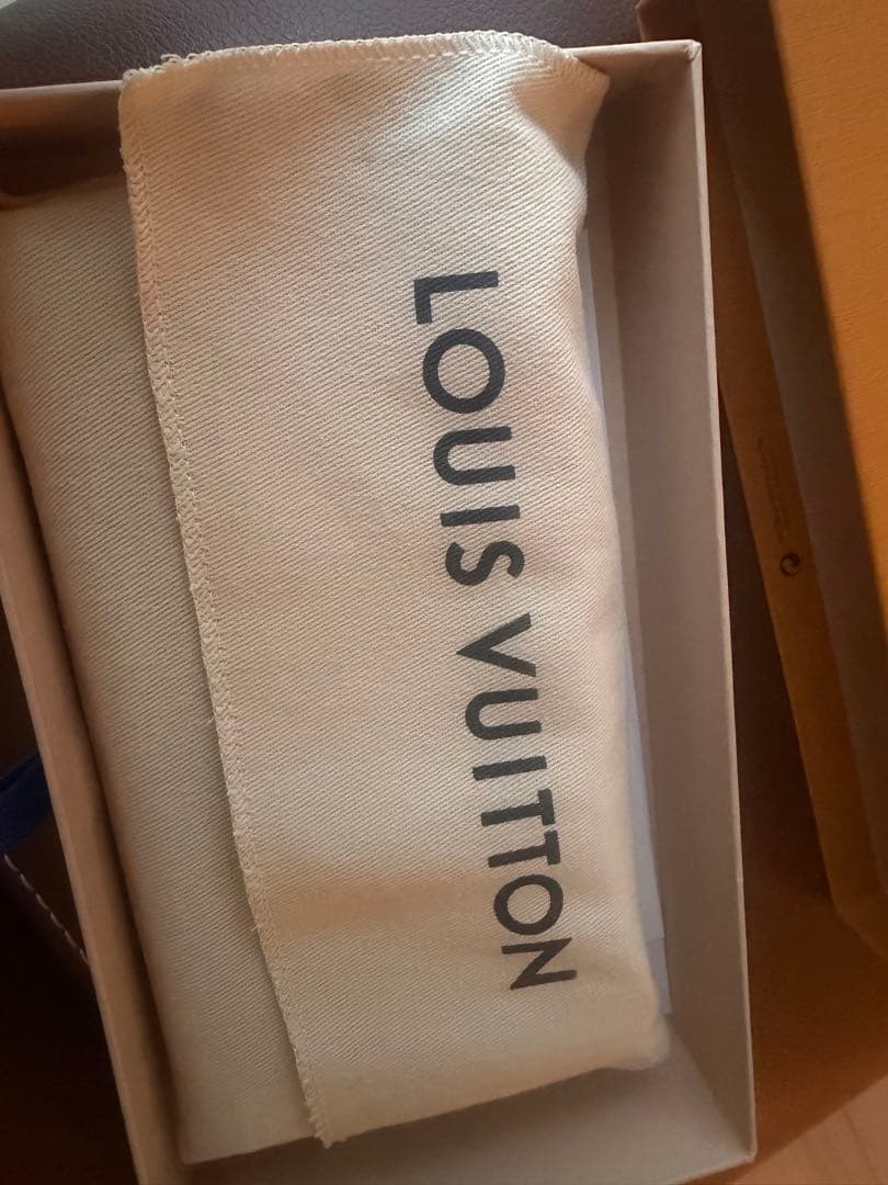Louis Vuitton 長財布 黒/ベージュ　箱付き