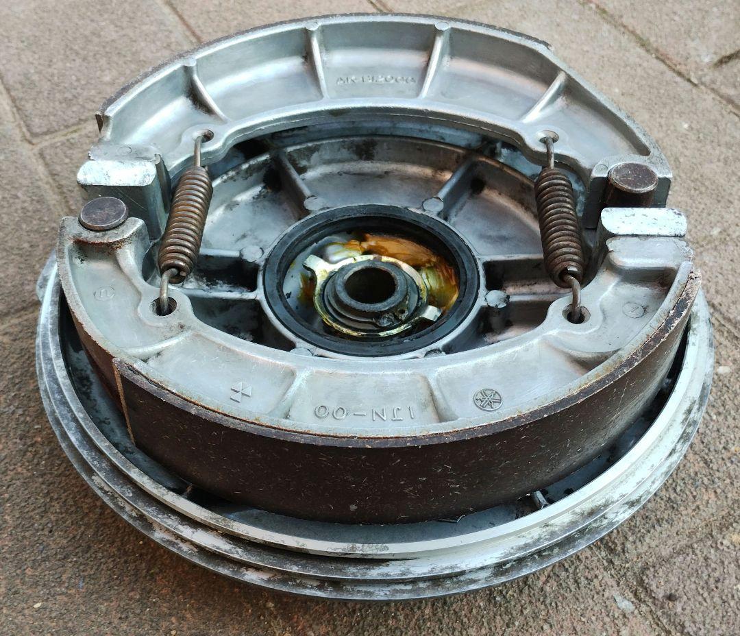 SR400 2H6 純正 フロント ブレーキ ドラム