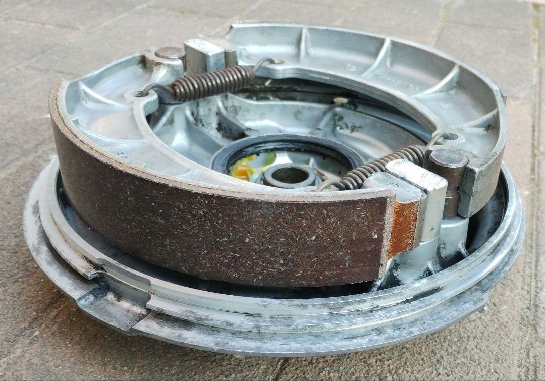 SR400 2H6 純正 フロント ブレーキ ドラム