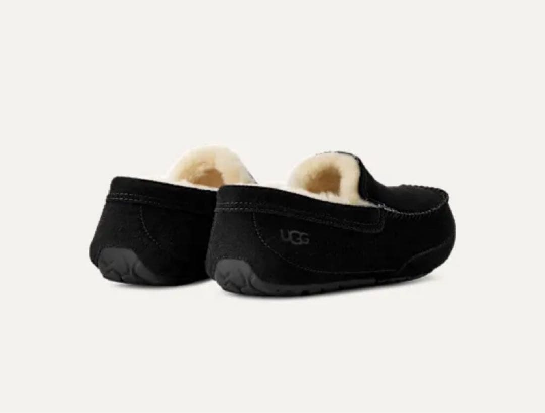 UGG ブラック モカシン