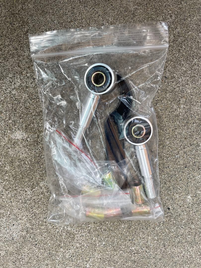 SR400にて使用　RC サスペンションショック？