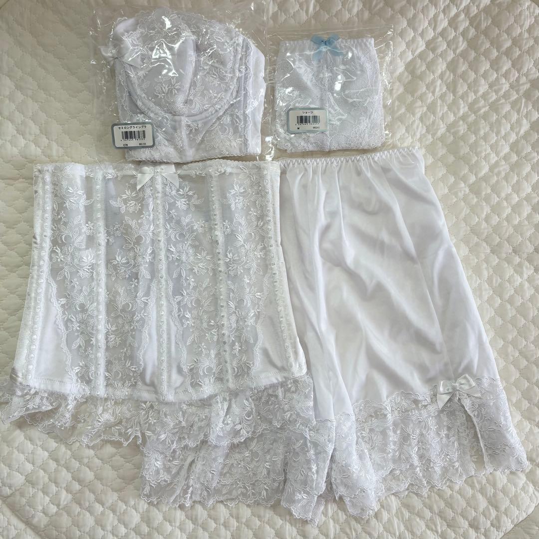 セモア　ホワイト レース ブライダルインナーセット C70 64 M