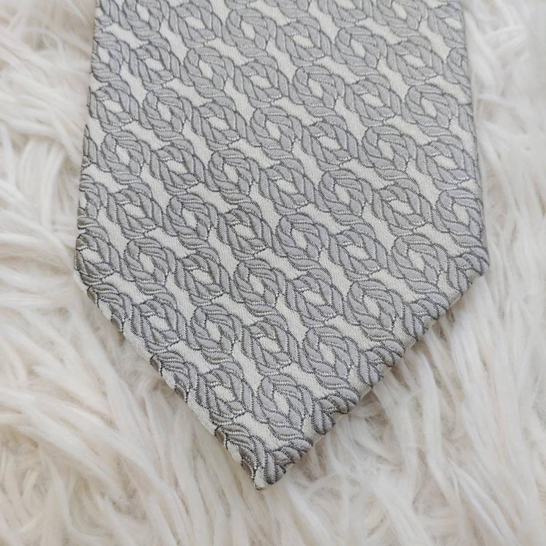 ★美品★ グッチ 高級シルクネクタイ 総柄 ライトグレー