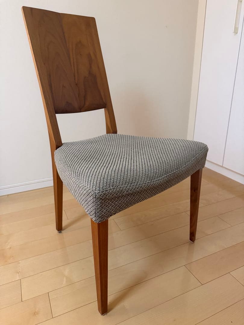 【カリモク家具】　ダイニングチェア