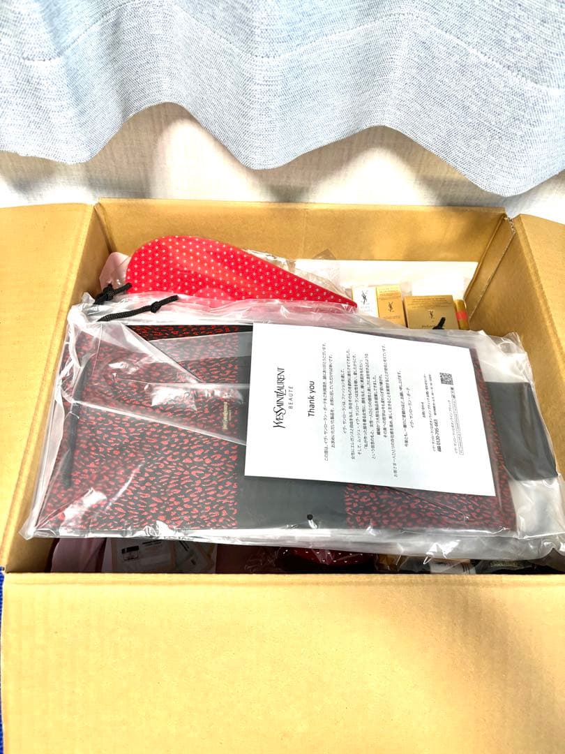 Yves Saint Laurent スキンケアセット