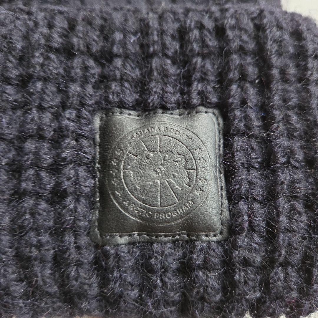 カナダグース　Robert Mackie　ニット帽　ネイビー