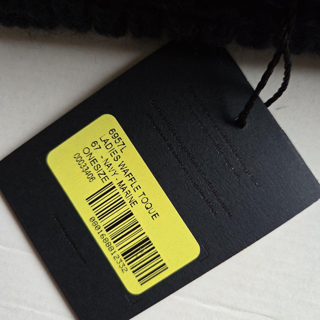 カナダグース　Robert Mackie　ニット帽　ネイビー