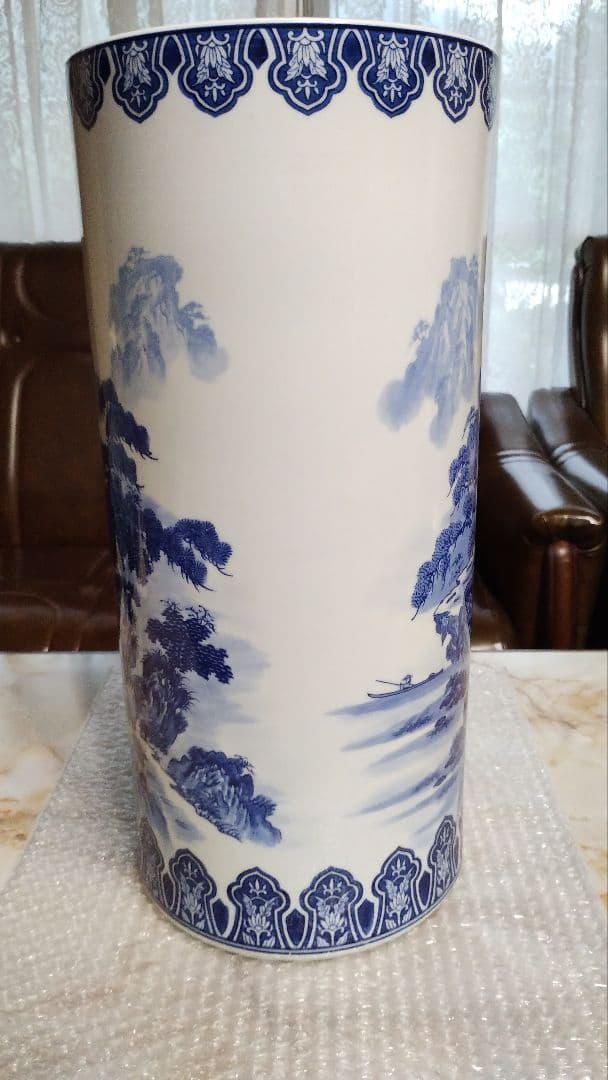 美品　有田焼 　傘立て　陶器　哲山作　染付　山水絵