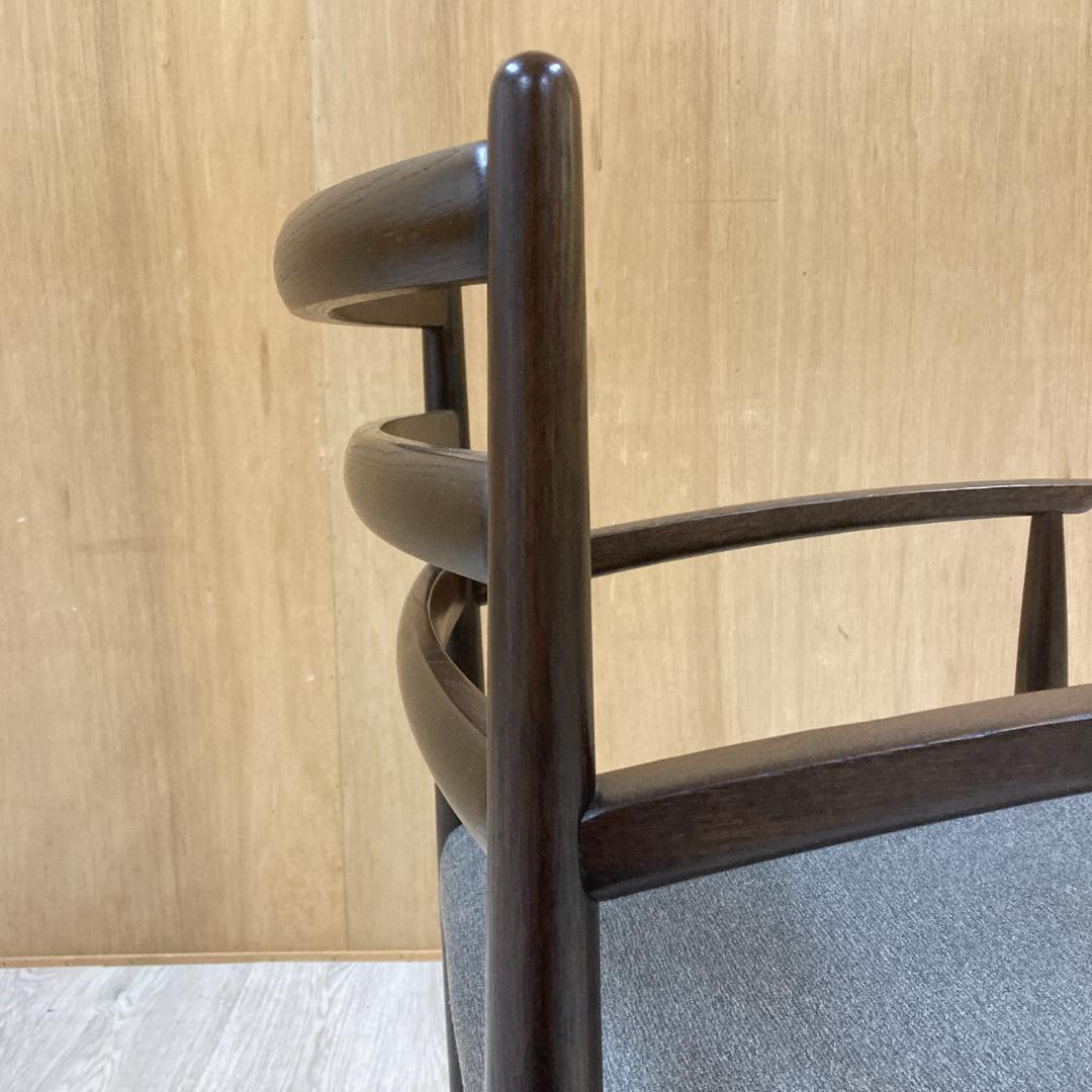 【柏木工】ナラ材　アームチェア　椅子　ダイニングチェア　キャスター付き