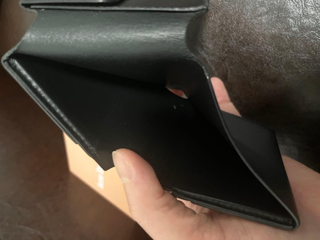 Acne Studios　アクネストゥディオス レザー製三つ折りウォレット