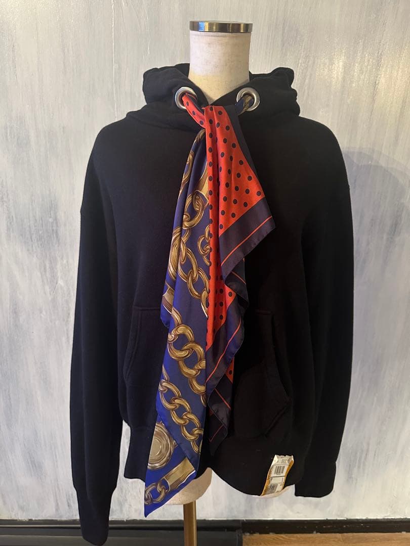 希少 MIHARA YASUHIRO スカーフ付きブラックフーディ