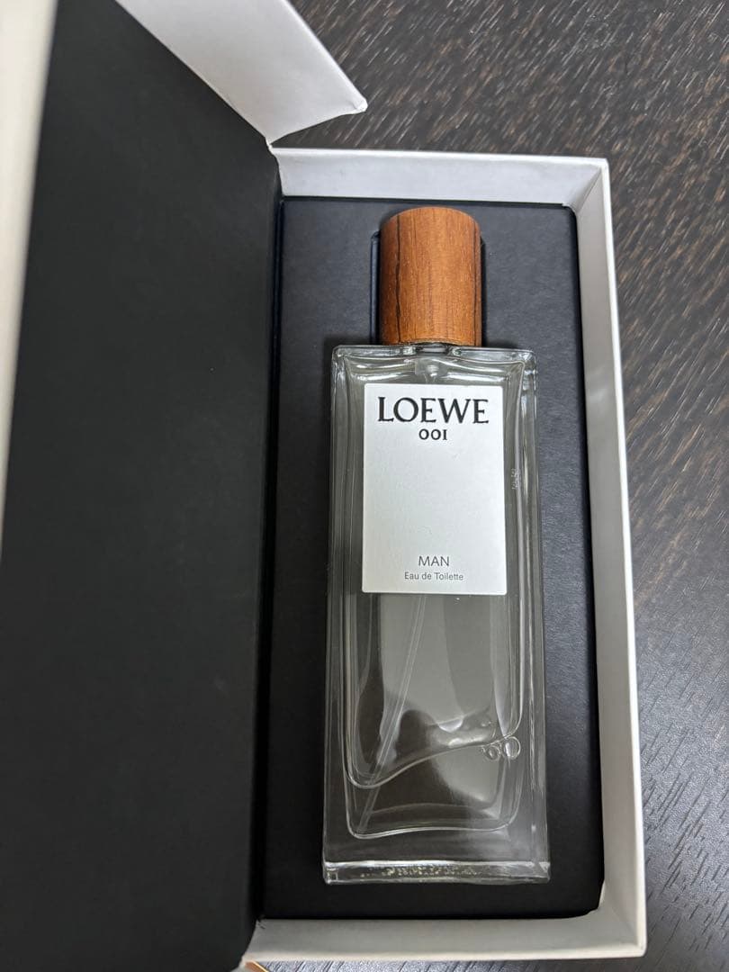 【ほぼ未使用】 LOEWE 001 MAN Eau de Toilette 50