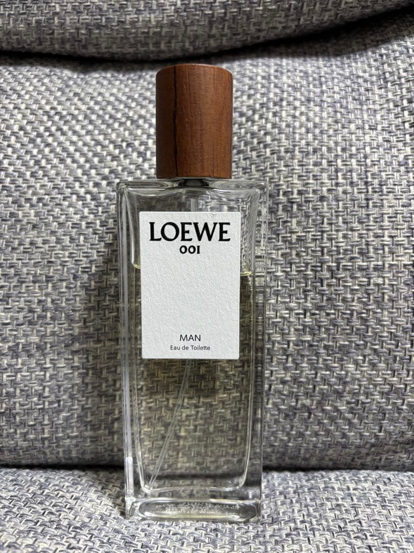 【ほぼ未使用】 LOEWE 001 MAN Eau de Toilette 50