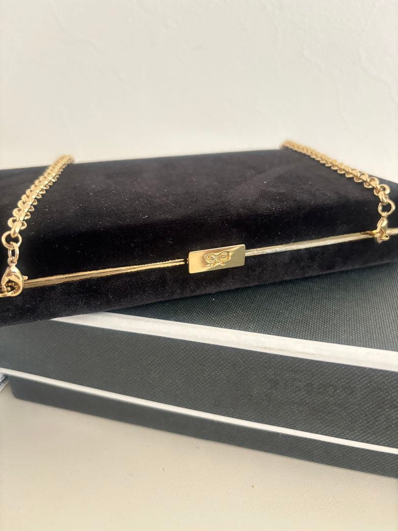 新品未使用☆アニヤハインドマーチ黒ベルベットチェーンクラッチバッグパーティ