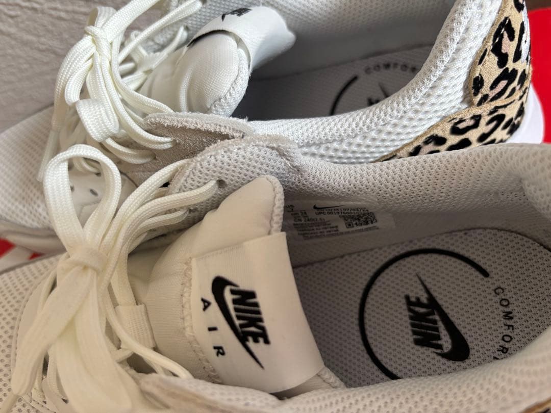 NIKEナイキ　エアマックス　24センチ