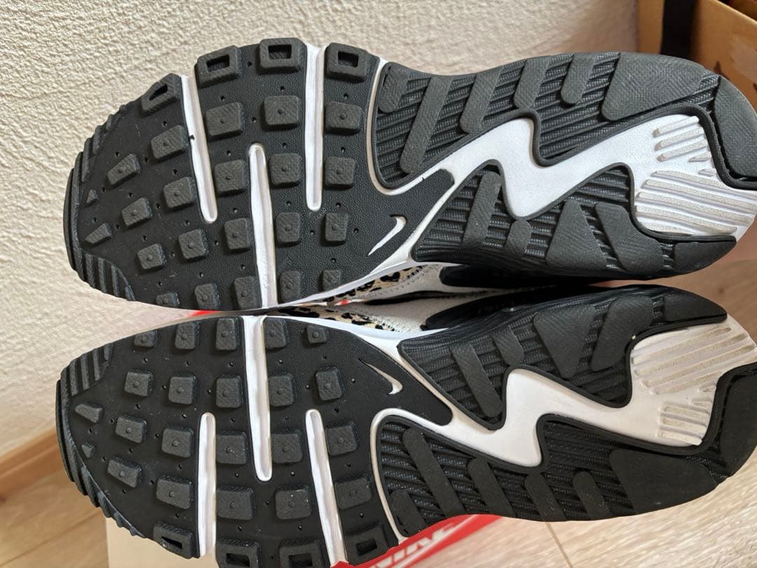 NIKEナイキ　エアマックス　24センチ