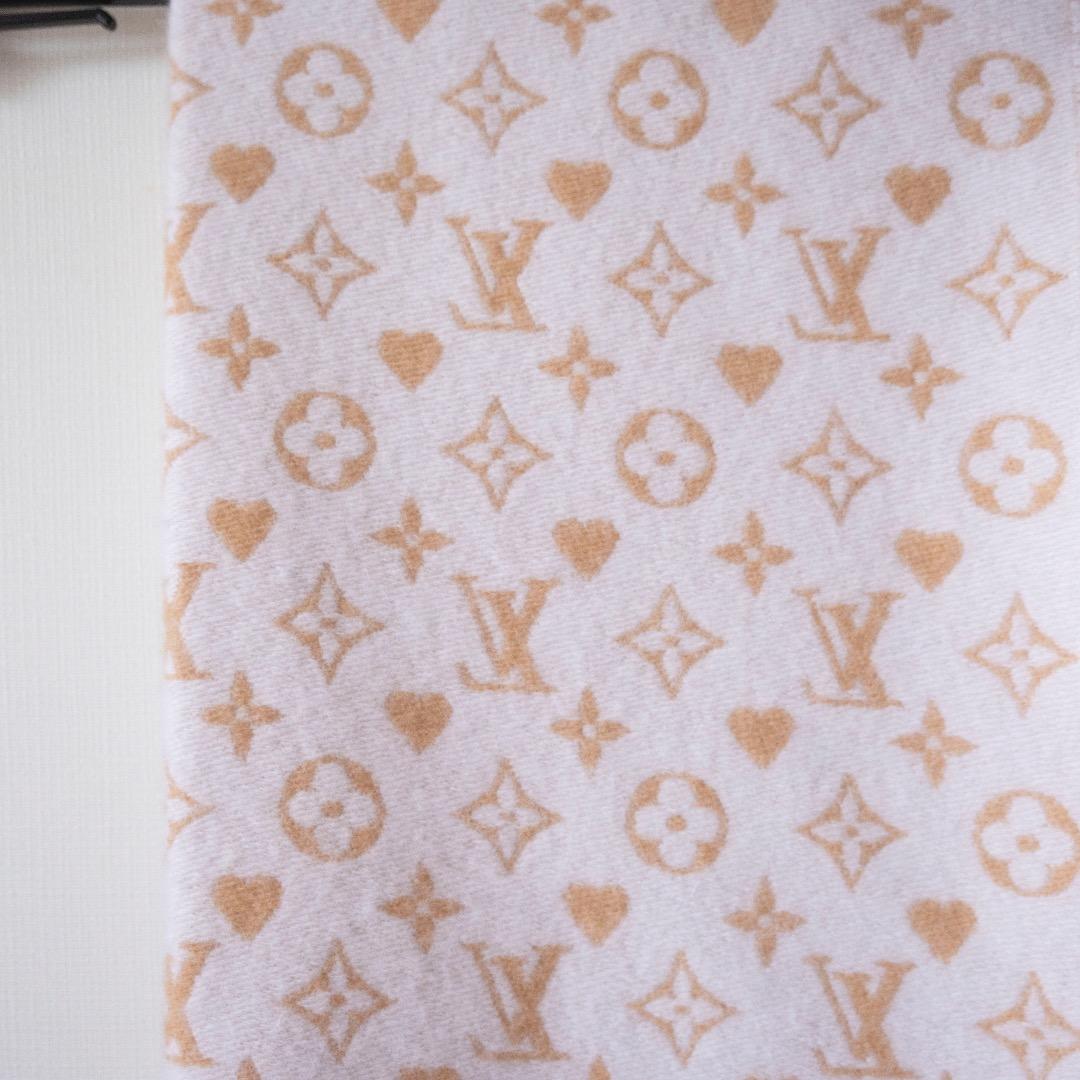 LOUIS VUITTON ルイヴィトン カシミヤマフラー