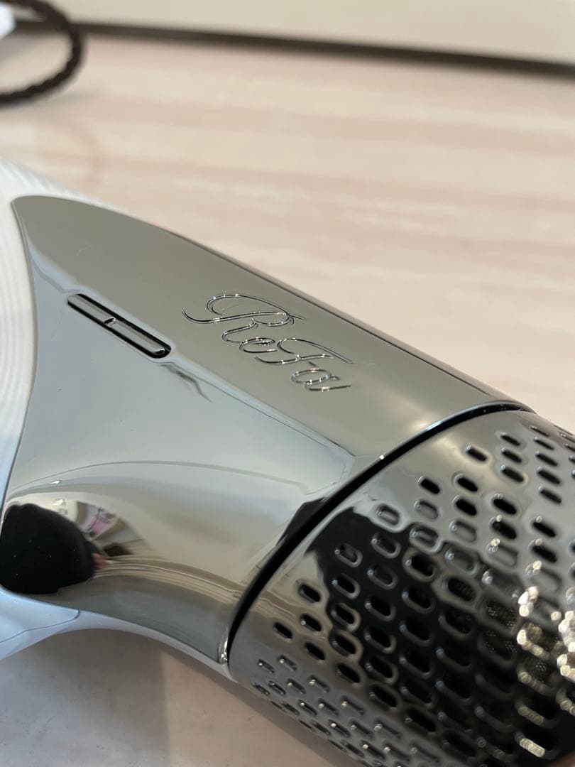 ヘアドライヤー Zawa