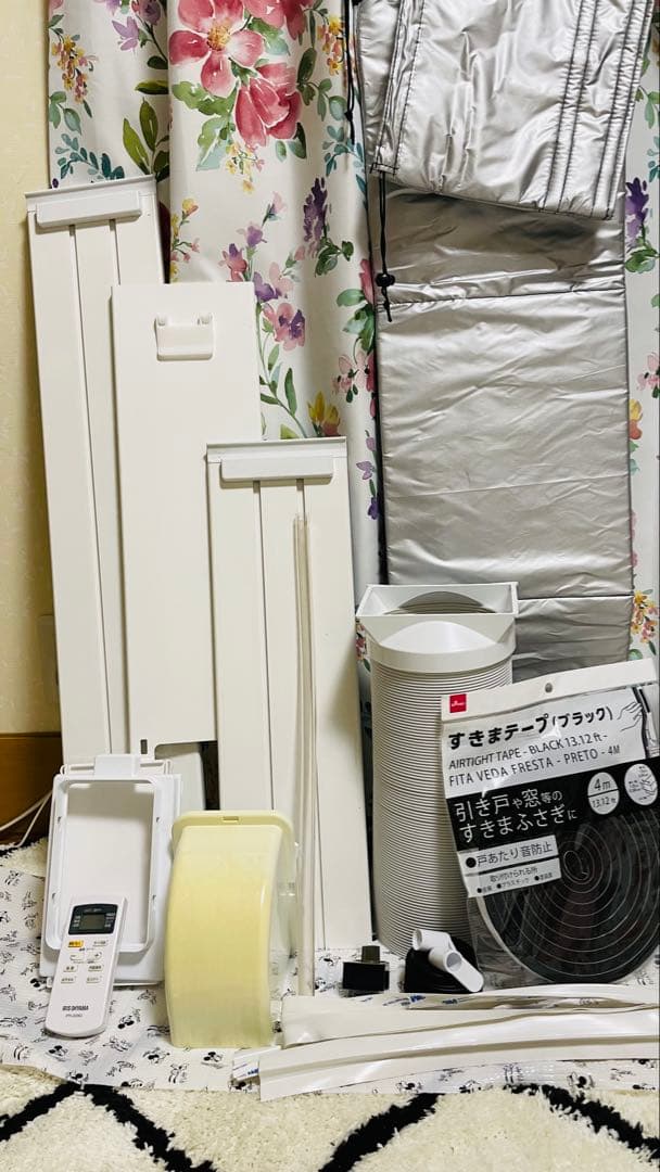 アイリスオーヤマ　ポータブルエアコン IPA-2203G排気ダクトカバー付!!