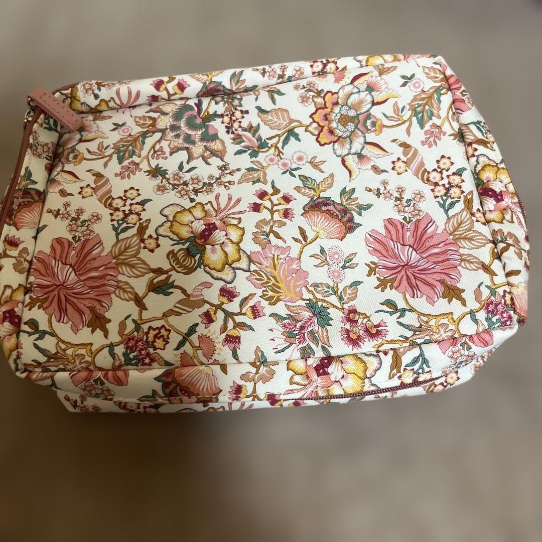 FONTAINE VALAN グレー ショートウィッグ