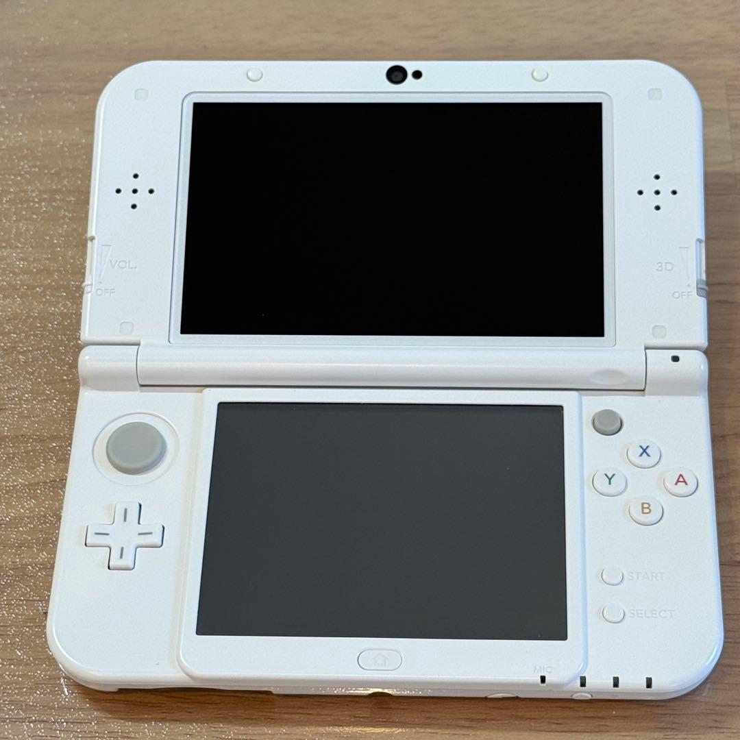 7-062 Newニンテンドー3DS LL パールホワイト