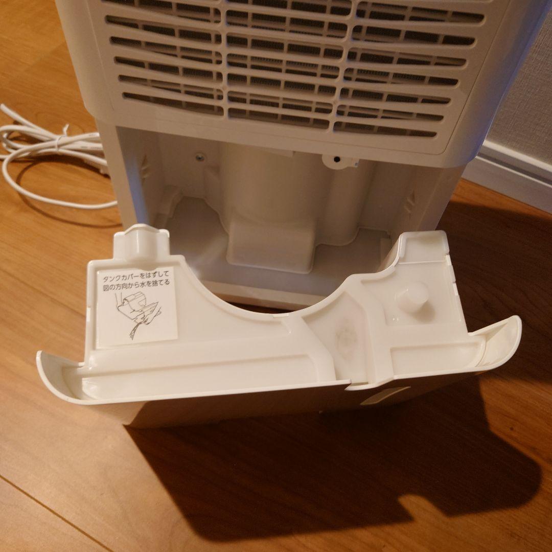 アイリスオーヤマ除湿機 DCE-6515 2020年式　ホワイト 取扱説明書付き