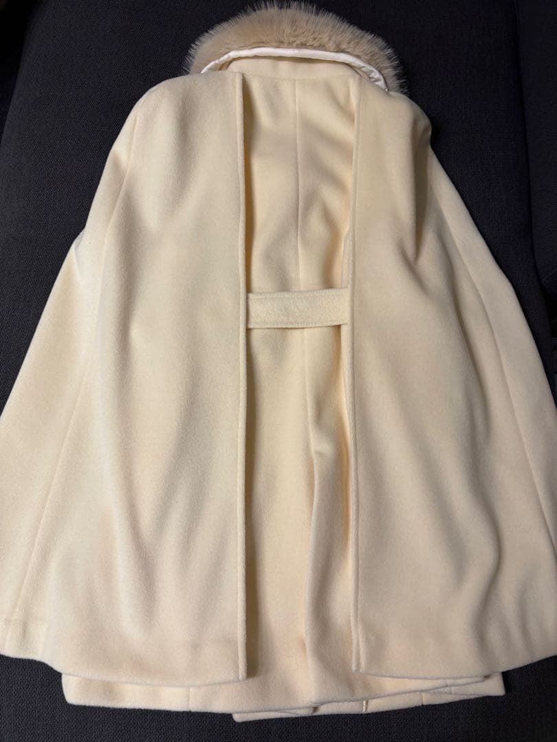 フェイクファーカラーマントコート