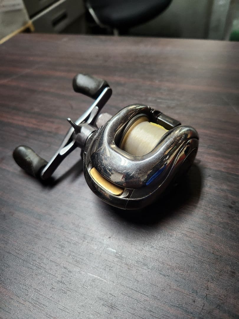シマノSHIMANO　スコーピオン　アンタレス右ハンドル